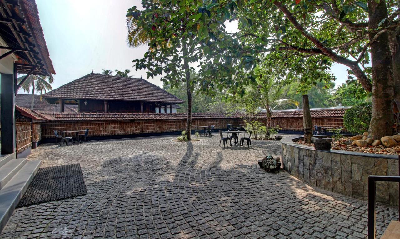 Treebo Tryst Travancore Palace Cherthala Alappuzha Εξωτερικό φωτογραφία
